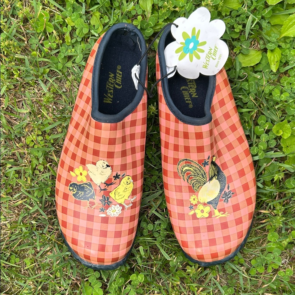 Western Chief Kids Orange Plaid Farm Animal Water Shoes